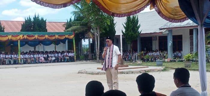 warga_minta_pemerintah_bangun_gedung_sma_dan_smk_di_sipahutar