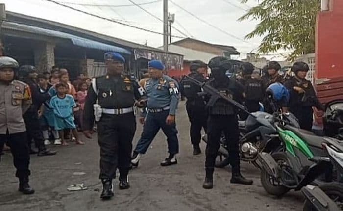 pasca_pembakaran_motor_polisi_tim_gabungan_sweeping_di_bagan_deli