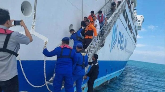 seorang_wanita_penumpang_kapal_pelni_meninggal_di_perairan_belawan