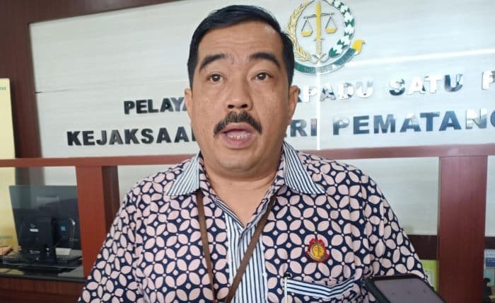 jelang_mutasi_kajari_pematangsiantar_peringatkan_penipuan_catut_namanya