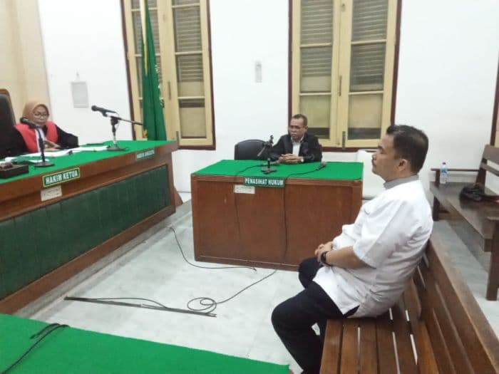kasus_suap_mantan_kadisdik_langkat_divonis_tiga_tahun_penjara