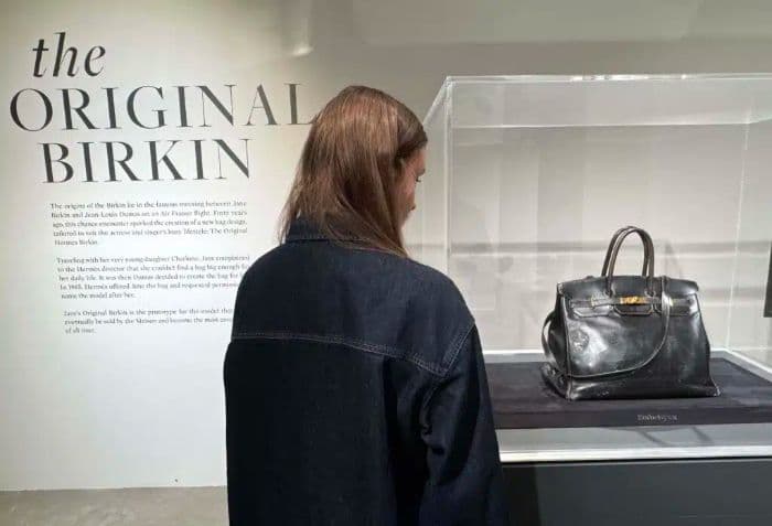 tas_hermes_birkin_pertama_terjual_hampir_rp150_miliar_di_sothebys