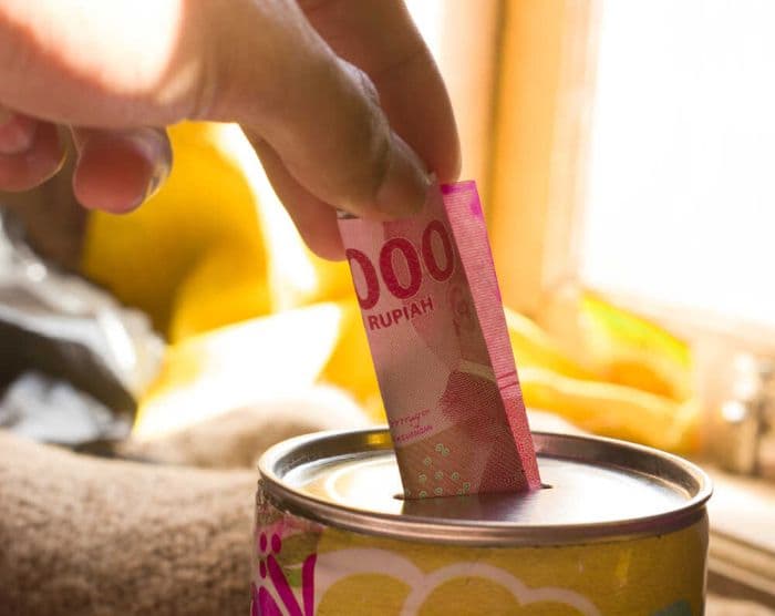 niat_menabung_masyarakat_ke_menurun_ini_pemicunya