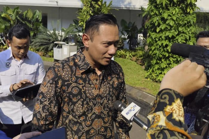 ahy_sepakat_rencana_prabowo_bentuk_tim_investigasi_independen_demo_ricuh