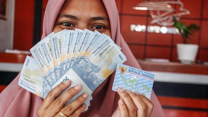 bsu_2025_pemerintah_pertimbangkan_penyaluran_triwulan_iiiiv