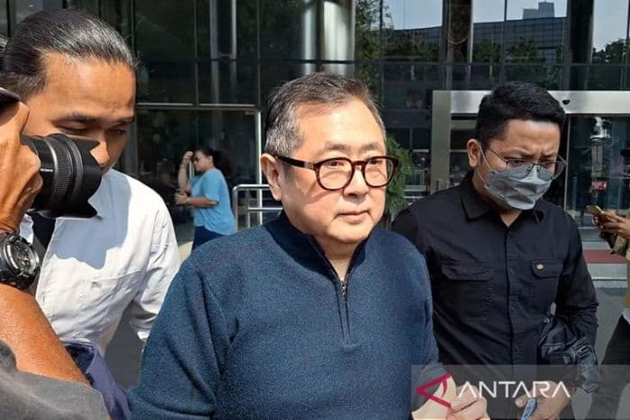 kakak_hary_tanoe_ditetapkan_sebagai_tersangka_kasus_dugaan_korupsi_pengangkutan_bansos
