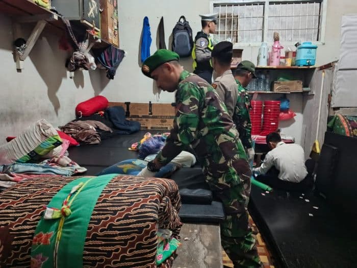 lapas_pangururan_gelar_razia_tengah_malam_usai_tewasnya_narapidana_kalapas_enggan_berkomentar
