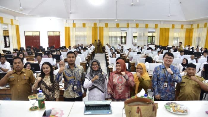 879_asn_tapteng_ikuti_ujian_profiling_untuk_pemetaan_kompetensi