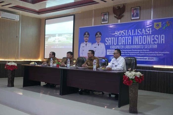 bupati_fery_sahputra_tegaskan_komitmen_labusel_wujudkan_tata_kelola_pemerintahan_berbasis_data
