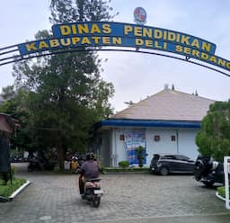 disdik_deli_serdang_masih_upayakan_pengganti_tiga_pejabat_yang_dicopot