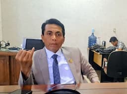 fraksi_pdip_dprd_batu_bara_sampaikan_empat_pandangan_atas_kuappas_rapbd_2026