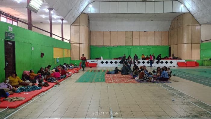 kades_parbuluan_vi_dairi_minta_kapolda_sumut_tangani_penyerangan_rumahnya