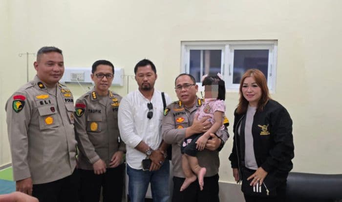 malam_ini_bocah_asal_nisel_yang_diduga_dianiaya_jalani_pengobatan_di_rs_bhayangkara_medan