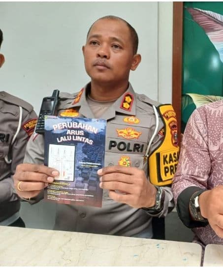 diduga_gerah_dikonfirmasi_kasat_lantas_medan_blokir_whatsapp_wartawan