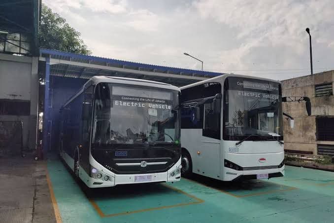 70_bus_listrik_zhongtong_akan_beroperasi_di_jakarta_akhir_juni_2025