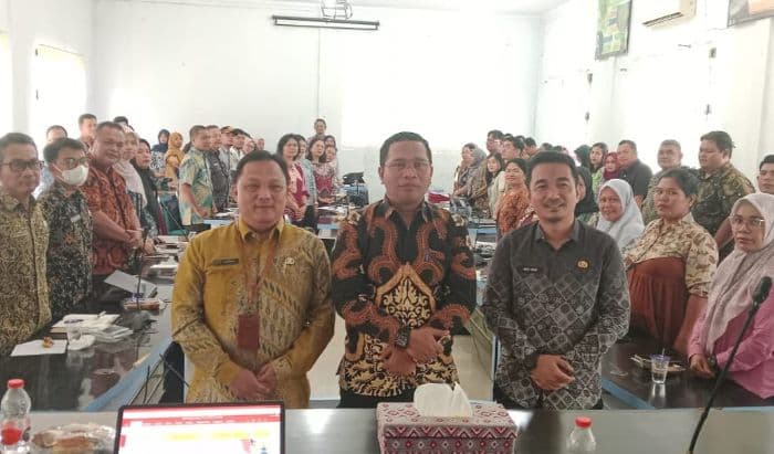 bappeda_tapteng_perencanaan_pembangunan_membutuhkan_data_akurat_dan_berkualitas