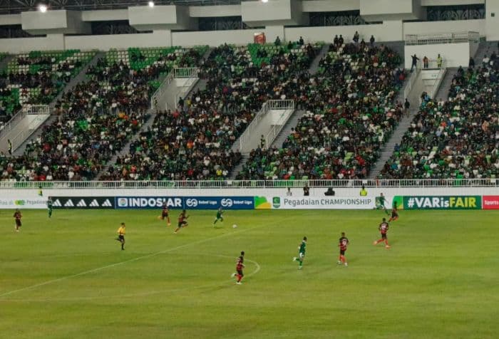 babak_pertama_psms_medan_vs_persekat_tegal_berakhir_imbang_00_di_stadion_utama_sumut
