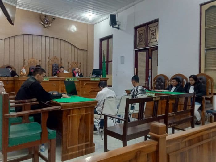 korupsi_dana_hibah_koni_bapak_anak_di_langkat_dihukum_36_tahun_penjara