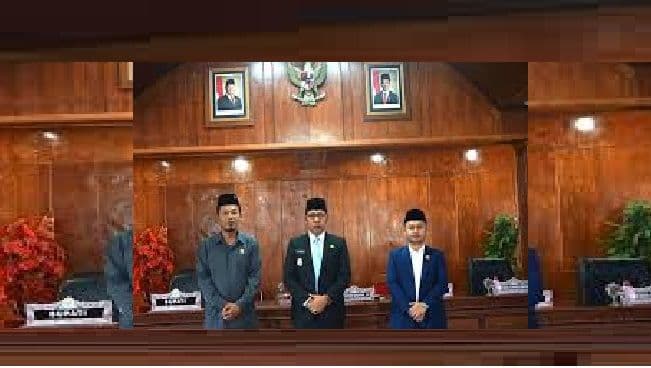 bupati_taput_usulkan_perampingan_dinas_untuk_efisiensi_anggaran