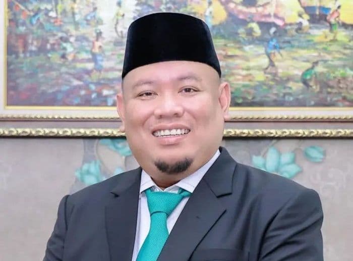 anggota_dprd_sumut_ingatkan_deddy_corbuzier_jadi_stafsus_menhan