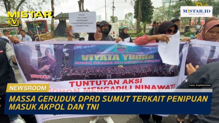 newsroom_massa_geruduk_dprd_sumut_terkait_penipuan_masuk_akpol_dan_tni