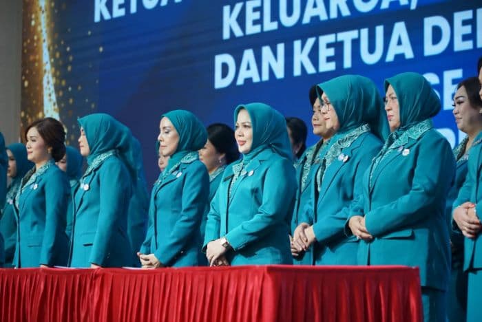 _istri_wakil_bupati_labuhanbatu_jadi_ketua_pkk_dan_dekranasda_tolong_support_kami