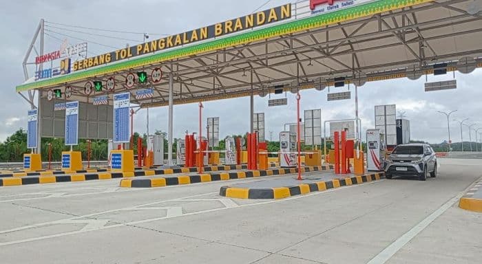 dua_hari_dibuka_5267_unit_kendaraan_melintas_di_jalan_tol_tanjung_purapangkalan_brandan