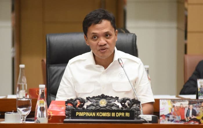 isu_penghapusan_skck_dpr_hoaks