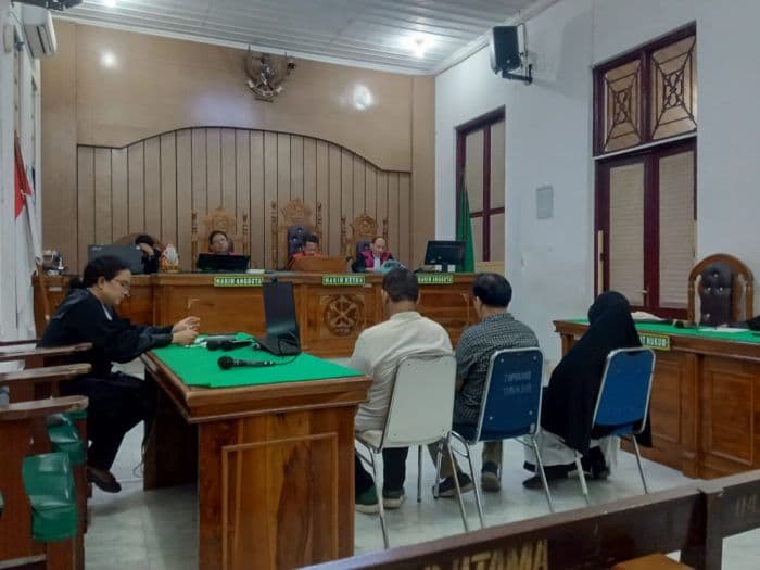 korupsi_dana_blu_dua_mantan_pejabat_uinsu_divonis_berbeda