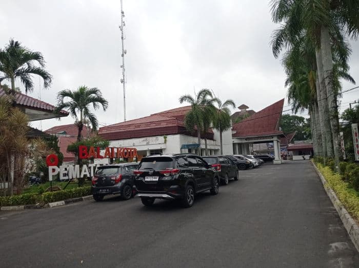 pemko_siantar_batalkan_beli_mobil_dinas_baru_ini_alasannya