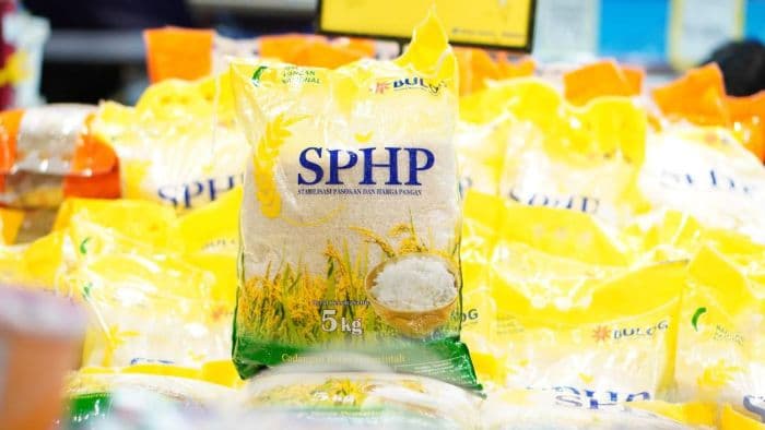 beras_sphp_mulai_disalurkan_di_wilayah_sulawesi_hingga_papua