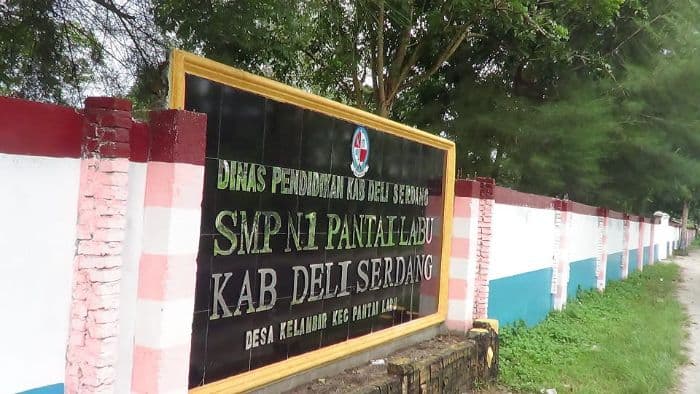 siswa_tinggal_kelas_di_smpn_1_pantai_labu_disarankan_ambil_paket_b_orang_tua_kecewa