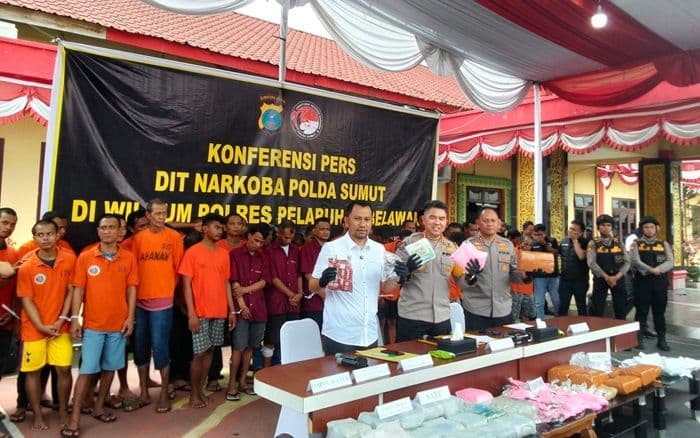 polres_belawan_ungkap_238_kasus_narkoba_sita_barang_bukti_senilai_rp52_miliar