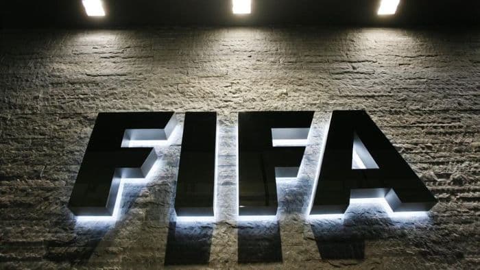 fifa_ancam_larang_pertandingan_liga_di_luar_negeri_garagara_barcelona_dan_ac_milan