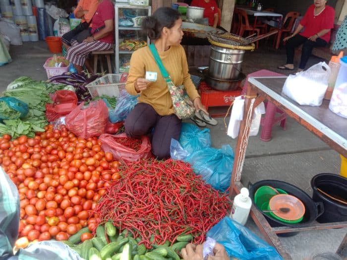 harga_cabai_merah_naik_sedangkan_andaliman_turun_di_pasar_laguboti