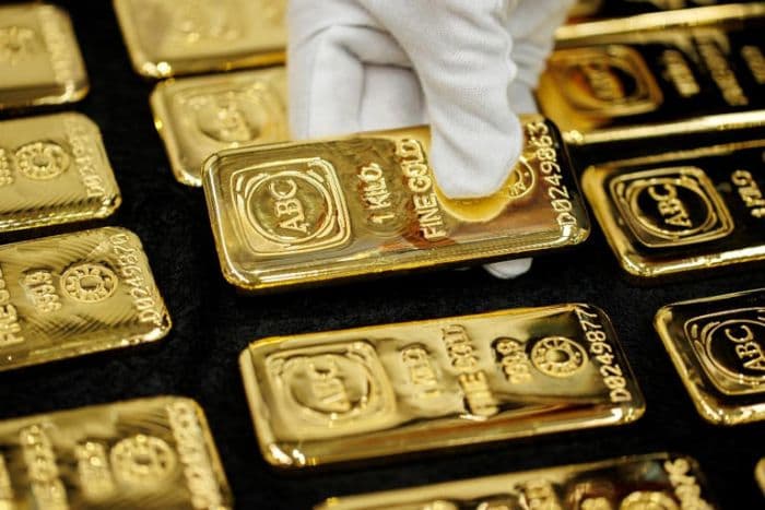 harga_emas_bisa_sentuh_10000_usd_per_ons
