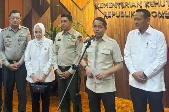 karhutla_2025_berhasil_ditekan_signifikan_di_tahun_pertama_pemerintahan_prabowo