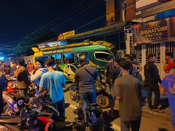 perempuan_tewas_dilindas_bus_sinabung_di_jamin_ginting_medan