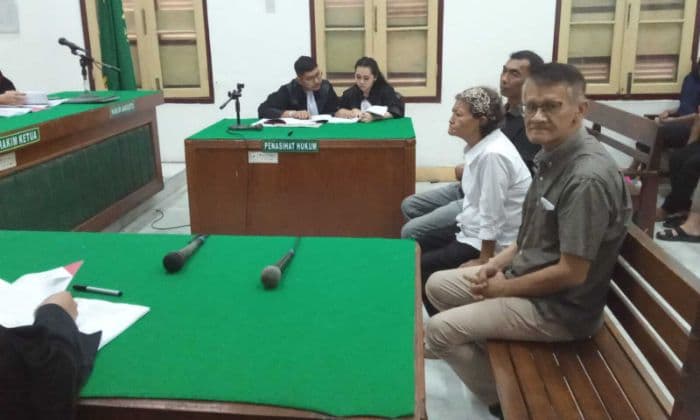 sidang_vonis_kasus_korupsi_aset_pt_kai_di_medan_ditunda_hakim_belum_selesai_musyawarah