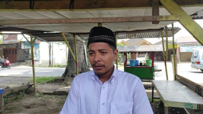 warganya_melahirkan_berdiri_di_warung_begini_penjelasan_kepling_tanjung_selamat