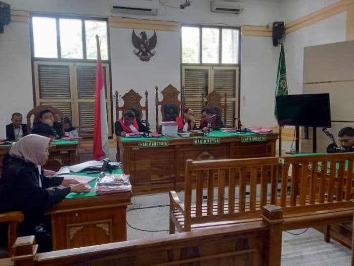 kasus_penggelapan_supervisor_bank_mega_dituntut_10_tahun_penjara_