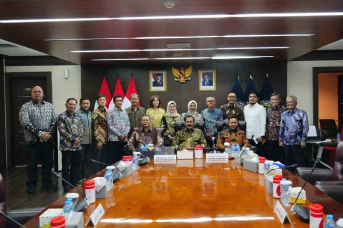 ini_pengurus_mwa_usu_periode_20252030_agus_andrianto_jadi_ketua