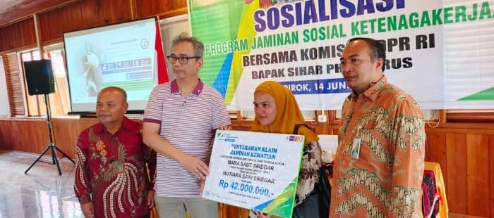 kunjungan_terakhir_di_tabagsel_sihar_sitorus_soroti_pentingnya_sosialisasi_mbg