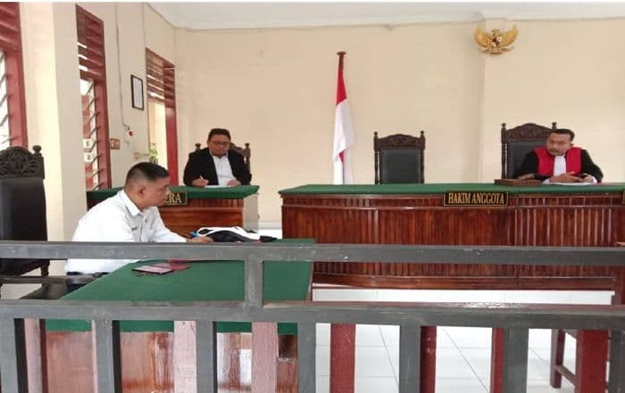 kapolsek_sibolga_sambas_mangkir_dari_sidang_praperadilan_terkait_sp3_kasus_perusakan_rumah
