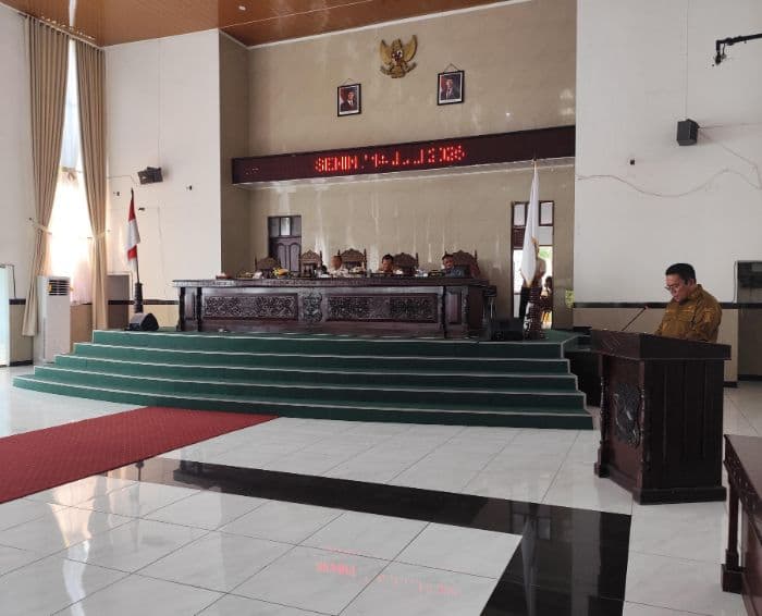 wali_kota_siantar_paparkan_pertanggungjawaban_apbd_2024_sebut_ekonomi_naik_ipm_meningkat