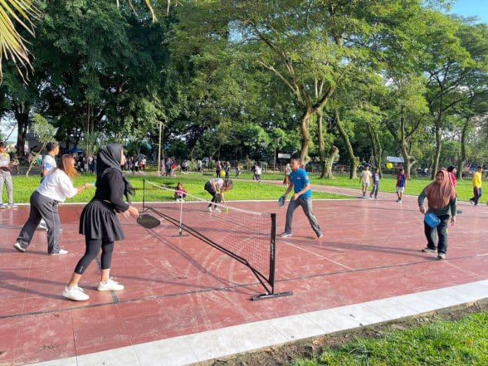 ipf_langkat_gelar_pickleday_di_stabat_perkenalkan_olahraga_pickleball_ke_masyarakat