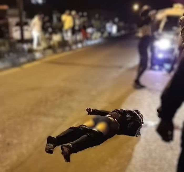 mahasiswa_tewas_di_sidikalang_usai_sepeda_motor_tabrak_median_jalan