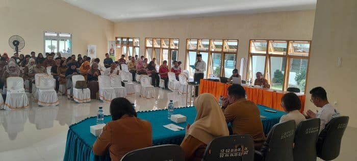 sosialisasi_aplikasi_siap_kerja_disnaker_deli_serdang_dikeluhkan_para_kepsek_
