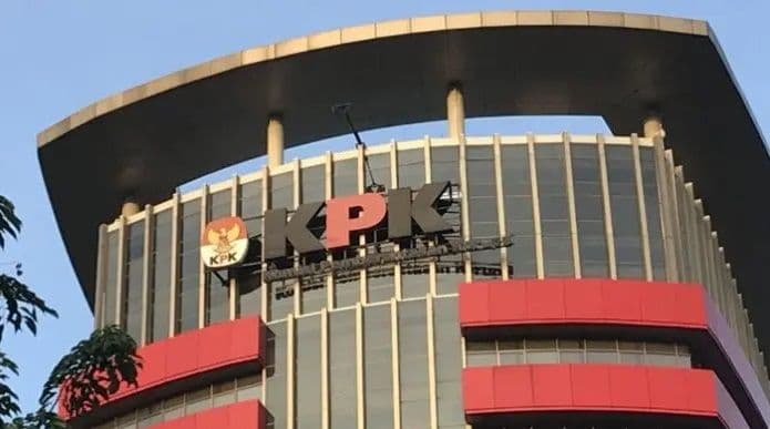 mantan_penyidik_kpk_bukabukaan_terkait_pengusutan_kasus_harun_masiku