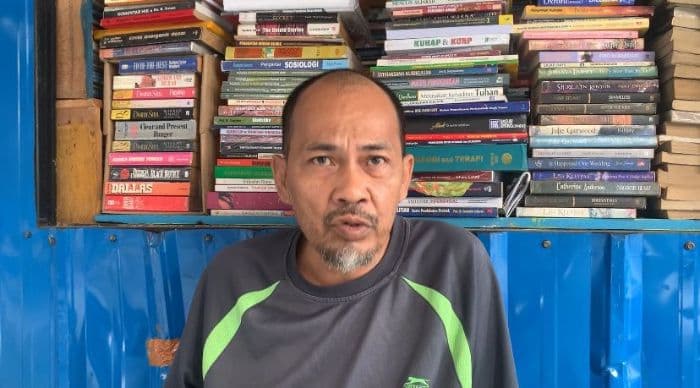 pedagang_buku_bekas_di_medan_keluhkan_lokasi_jalan_hitam